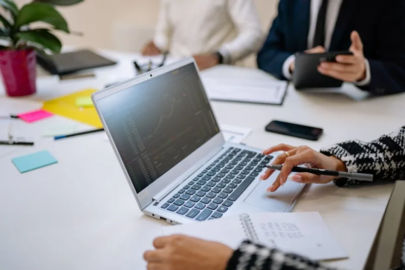 How to Transition to a Paperless Office in 2026