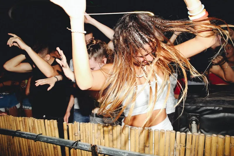 Island Nightlife: Discover Vibrant Evening Escapes in 2026