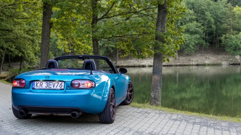 The Art of the Weekend Roadster: Rediscovering Joyrides in 2026