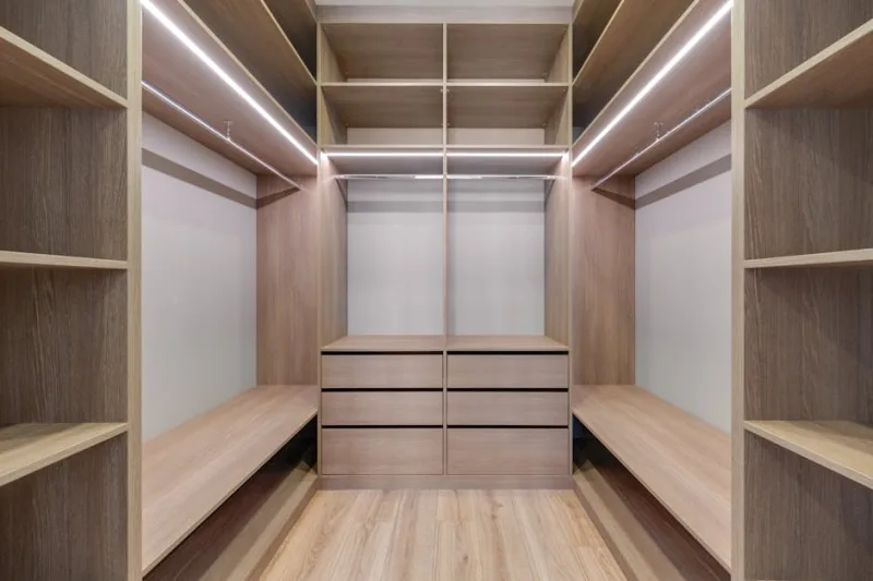 5 DIY Hacks to Organize Your Closet Like a Pro