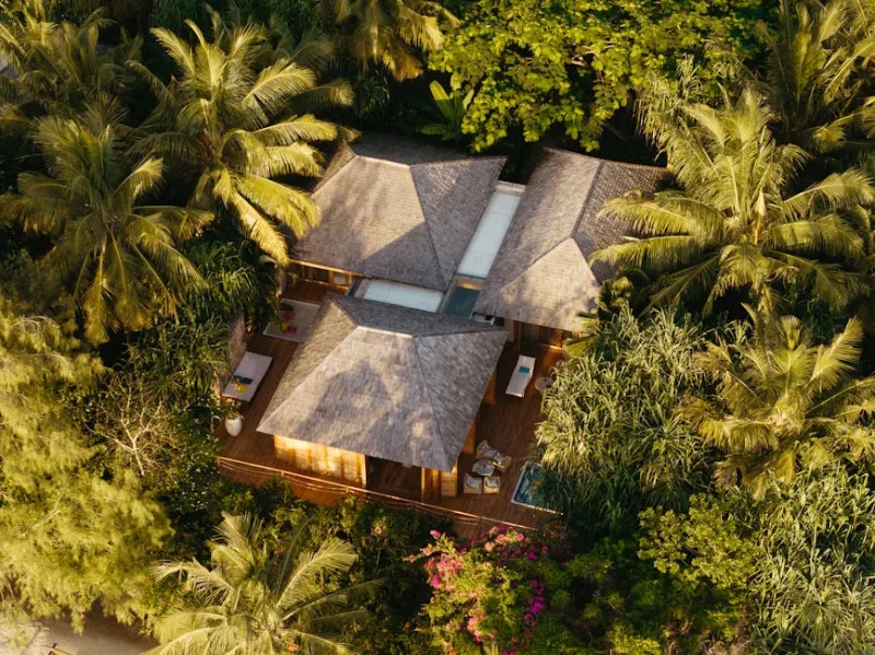 Eco-Luxury Escapes: Embrace Sustainable Elegance in 2026