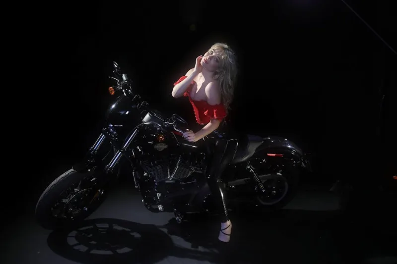 From Runway to Road: Embracing Motorcycle Chic in Men’s Fashion 2026