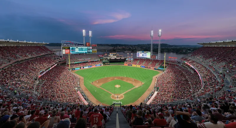 Reds Dominate Tigers 9-2 Behind Stellar Performances and Homers