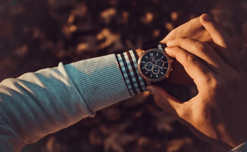 How to Navigate the World of Men’s Luxury Watches
