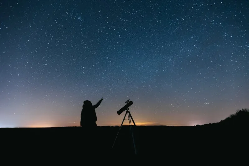 7 Tools Every Budding Astronomer Should Own