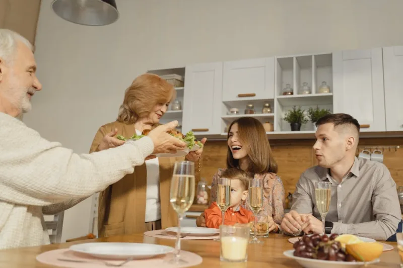 Why Family Dinners Are Essential for Stronger Bonds in 2026