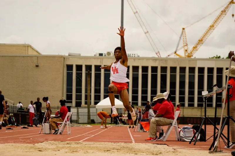 How to Navigate the College Recruiting Process for Athletes