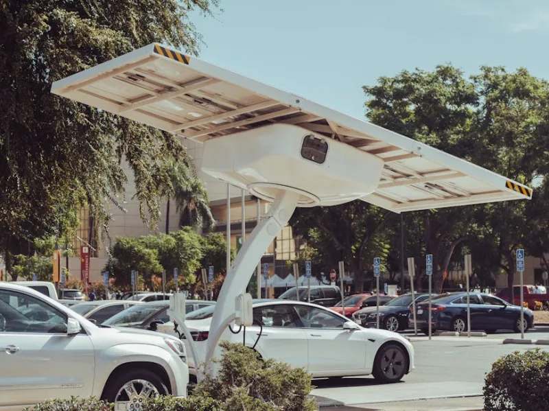 The Rise of Solar-Powered Cars: Are We Ready for the Sun-Driven Revolution in 2026?