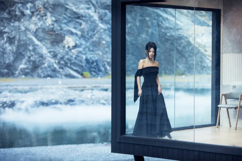 Embodying Effortless Elegance: The Rise of Quiet Luxury in 2026