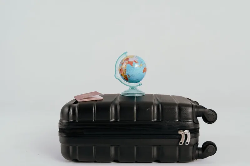 How to Master the Art of Traveling Light: Tips for 2026