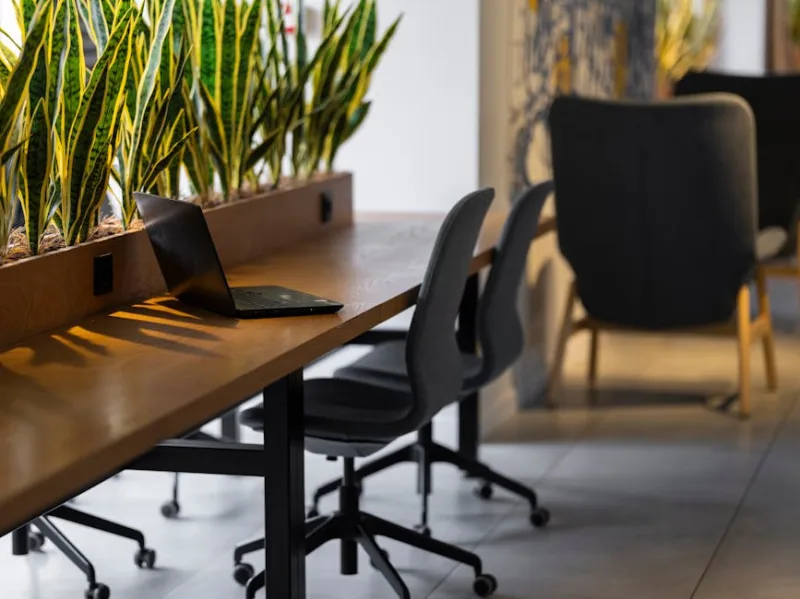 The Rise of Virtual Co-Working Spaces: A 2026 Guide to Building a Thriving Community