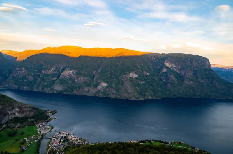 Unveiling the Mystical Fjords of Norway: A 2026 Guide to the Land of the Midnight Sun