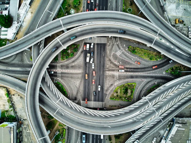 The Great Shift: Autonomous Vehicles and the Reshaping of Urban Landscapes by 2027