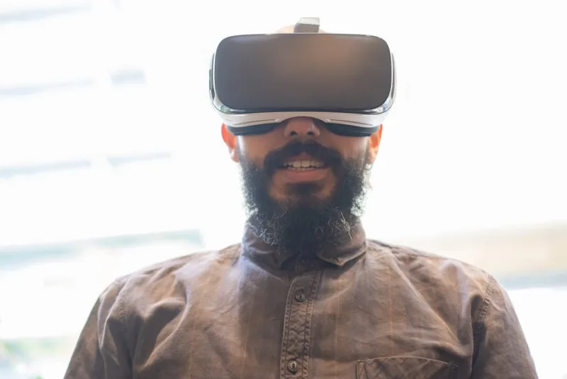 Augmented Reality Glasses: Shaping the Way We Experience the World in 2026