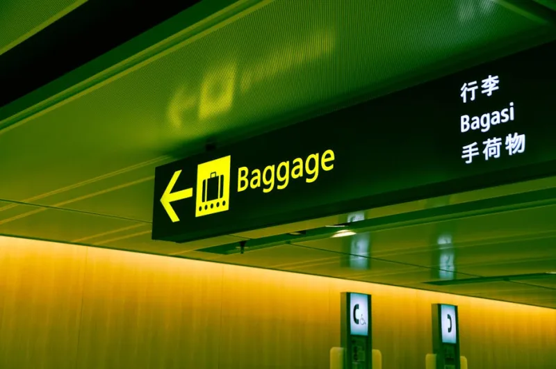 The Rise of No-Baggage Airlines: Traveling Light in 2026