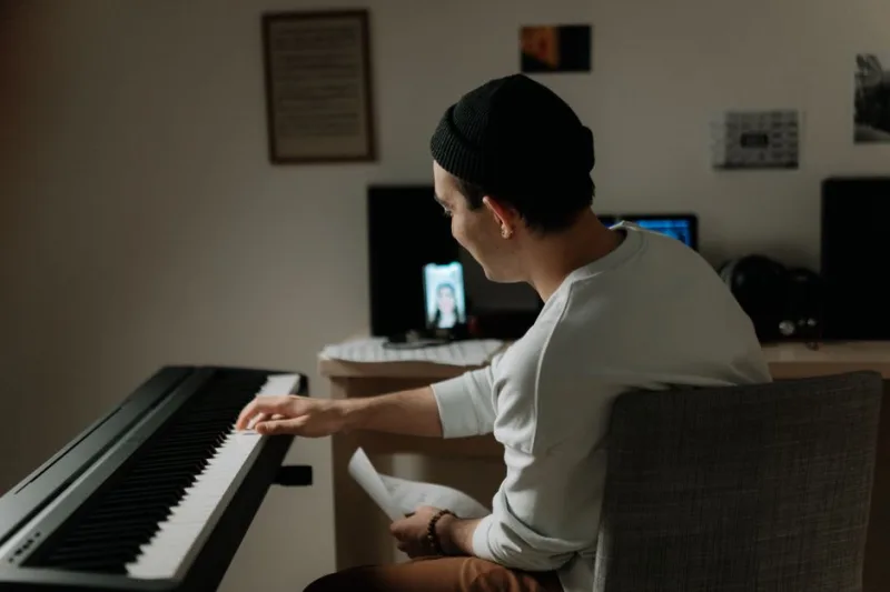 Unlock Your Musical Potential: The Top Online Tools for Aspiring Musicians in 2026